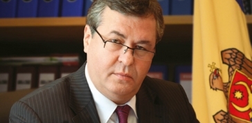 Alexandru Oleinic: deciziile politice de azi pot repeta efectele demiterii guvernului în anul 1999